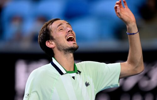 Medvedev žestoko udario po Australijan openu, pa se izvinjavao: Ceo svet priča o njegovim rečima!