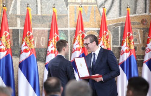 Ovo je SIN Miroslava Lazanskog: Evo kako izgleda Aleksandar koji je primio ORDEN u očevo ime (FOTO)