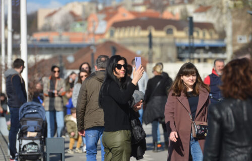 Danas SUNČANO i toplo vreme: Evo do kada će se zadržati PROLEĆNE temperature i šta nas očekuje