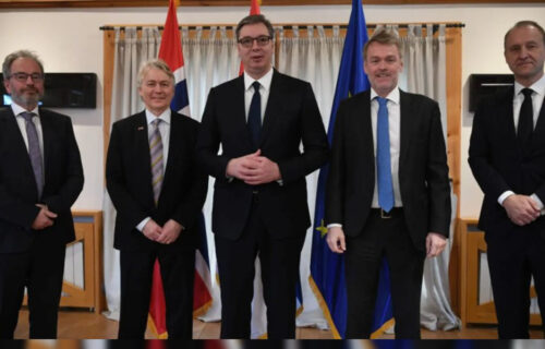 Važan sastanak: Vučić sa ambasadorima Norveške iz Beograda, Zagreba, Sarajeva i Prištine (FOTO)