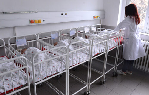NAJLEPŠI rekord: Tokom PANDEMIJE u Srbiji rođeno 130.000 beba
