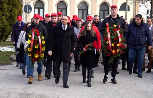 Aleksandar Vulin odao poštu bivšem predsedniku Srbije i SR Jugoslavije Slobodanu Miloševiću (FOTO+VIDEO)