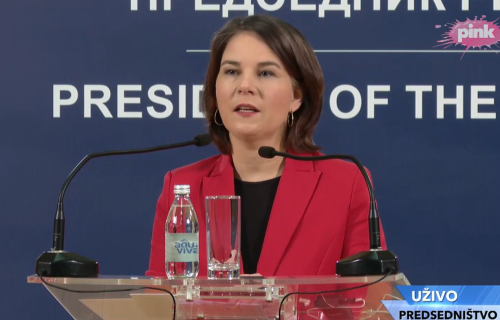 Skandal u Nemačkoj: Dok je zemlja tonula u krizu, ministarka trošila 250 evra dnevno na šminku
