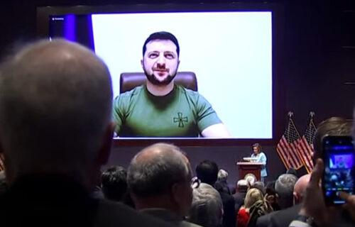 Zelenski se obratio američkom Kongresu: Pomenuo Perl Harbor i 11. septembar, a evo šta je TRAŽIO (VIDEO)