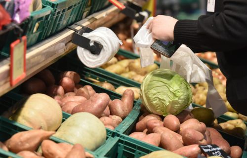 Ovi trgovinski lanci učestvuju u akciji "Bolja cena": Spisak radnji sa jeftinijim proizvodima