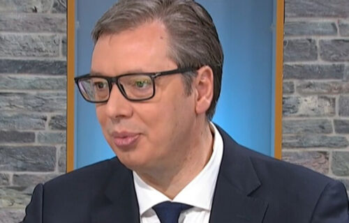 Vučić: Prosečna plata biće VEĆA od 1.000 evra, penzija od 500 - zajedno možemo sve i u budućnosti (VIDEO)