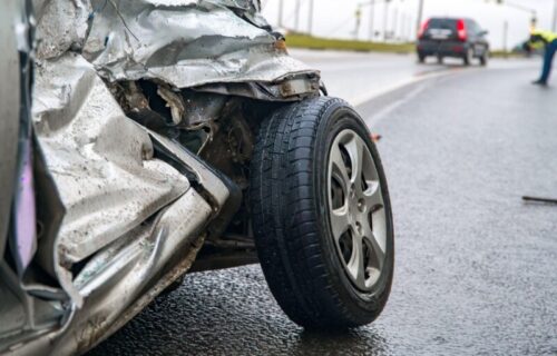 Drama na pumpi! Ovako izgleda eksplozija PLINA u automobilu: Delovi leteli na sve strane (VIDEO)