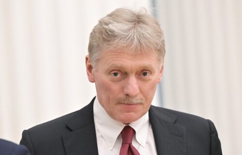 Oglasio se Peskov: Civili mogu iz Azovstalja, militanti da polože oružje