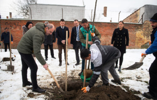 Zajedno za unapređenje: Meridian i Ministarstvo zaštite životne sredine započeli ekološki projekat (FOTO)