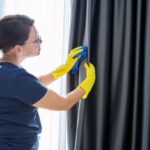 Trikovi iskusnih domaćica: Ako ovako perete ZAVESE, nikada više vam neće biti IZGUŽVANE