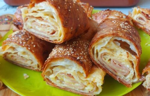 Ovo nećete pronaći u pekari! Najhrskavija pita sa šunkom i sirom (RECEPT+VIDEO)