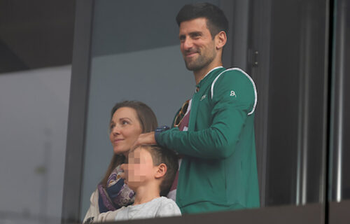 Novak se pojavio sa Stefanom i oduševio celu Srbiju: Ovaj detalj je posebno razgalio navijače! (FOTO)