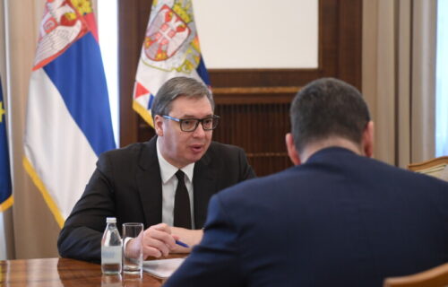 Predsednik Vučić sa Leonidom Sluckim: "Posvećeni smo očuvanju mira i stabilnosti u regionu i više"