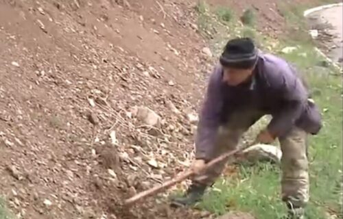 Ljudi budacima hrle u OVO srpsko selo: Traže blago kralja Milutina, priča se da ga ima u BRDIMA