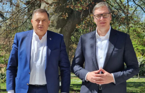 Završen razgovor Vučića i Dodika: Srbija neće i ne može da prihvati primenu Bonskih ovlašćenja (FOTO)