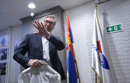 Aleksandar Vučić PREDSEDNIK SRBIJE: U prvom krugu dobio 2,245 miliona glasova (VIDEO GRAFIKA)