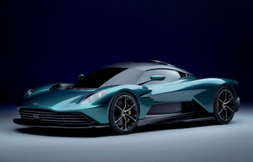 Nova era Aston Martina: Hibrid Valhalla stiže 2024, a zatim ostali elektrifikovani modeli (FOTO)