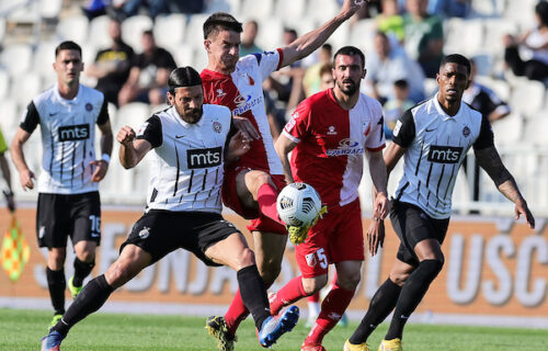 Partizan u finalu Kupa: Stanojević besneo, Vojvodina pružila dobar otpor - navijači terali upravu!