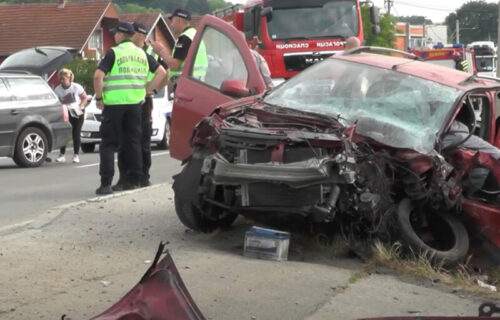 PRVI snimci nakon saobraćajke u Kruševcu: POTRESAN prizor, uništen automobil stradalog (VIDEO)