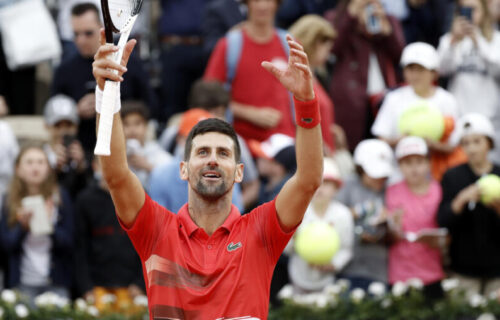 Novak rutinski do osmine finala Rolan Garosa: Bedene nije imao nikakve šanse protiv ovakvog Đokovića!