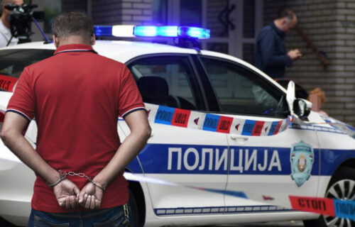 Isplivali detalji KRVAVOG INCIDENTA u Lazarevcu: Muškarac sa isečenim genitalijama stajao u blizini škole