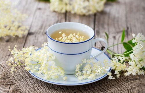 Popijte ih pred spavanje i sutradan ćete biti odmorniji: Tri vrste čaja koji OJAČAVAJU imunitet