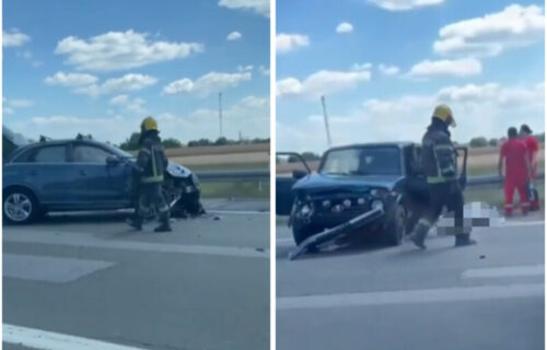 (UZNEMIRUJUĆ VIDEO) Nepomično TELO na putu, automobil "zgužvan": Pojavio se SNIMAK nesreće kod Dobanovaca