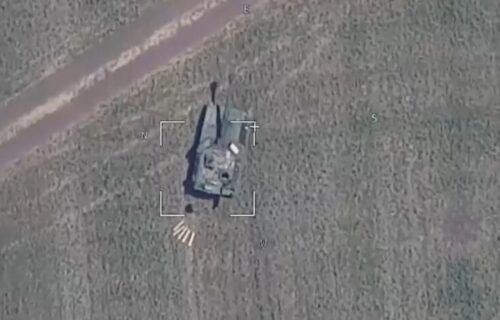 Objavljen snimak AMERIČKE haubice na RUSKOM nišanu: Sledećeg momenta pala je kiša raketa (VIDEO)