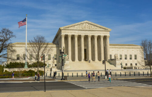 Vrhovni sud SAD-a ukida pravo na ABORTUS