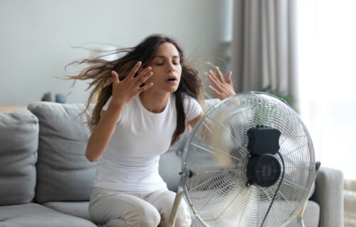 Napravite debelu hladovinu: Četiri trika kako da RASHLADITE spavaću sobu bez klime i ventilatora