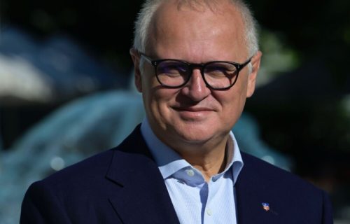 Vesić: Predsednik Vučić je infrastrukturalne projekte postavio kao prioritet svoje politike