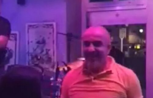 Marić u centru strašnog skandala: Šef fudbalskih sudija u kafani pevao navijačku pesmu! (VIDEO)