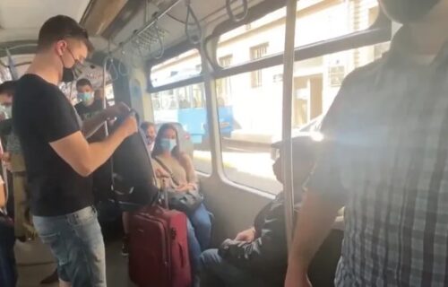 Filip vadio PITONA po tramvajima i parkovima: Stigla ga je KAZNA, sud je doneo odluku (FOTO)