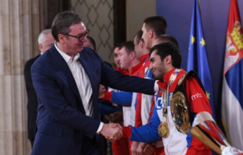 Vučić održao obećanje: Bokserski savez Srbije dobija savremen sportski centar! (FOTO)