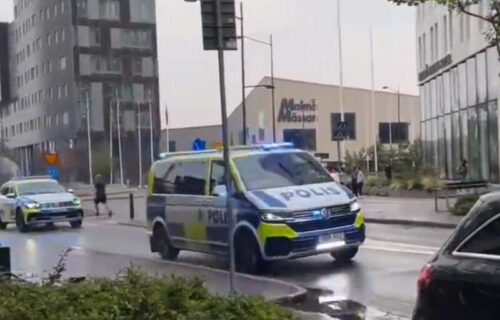 PUCNJAVA u tržnom centru u Švedskoj: Ima MRTVIH, policija uhapsila osumnjičenog