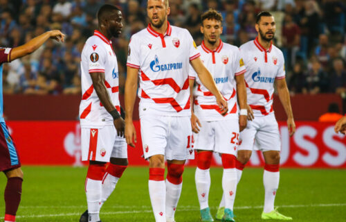 Južne vesti - Igrači i navijači FK Radnički Niš posle pobede u prvom meču  prvog kola kvalifikacija za Ligu Evrope protiv Gzira United F.C. (4:0) na  stadionu Čair.