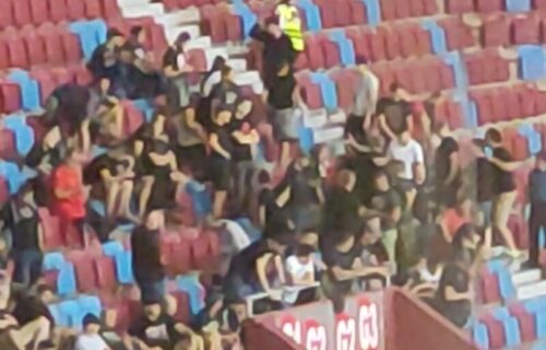 "Delije" stigle na stadion: Fudbaleri Crvene zvezde će imati podršku na "vrućem" gostovanju! (VIDEO)