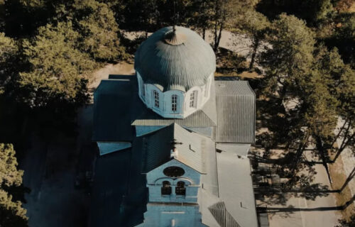 ČUDO u Sabornom hramu Svetog Vasilija Ostroškog: Buknuo požar, a onda se desilo nešto NEVEROVATNO (FOTO)