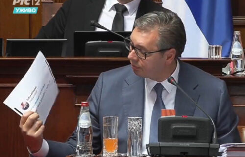 Žuti otporaš PRIŽELJKIVAO smrt Vučićevog sina, opozicija se kezi: "Sram vas bilo, još se SMEJETE" (VIDEO)