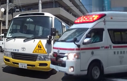 Devojčicu (3) ZABORAVILI u školskom autobusu na vrućini, ona preminula od toplotnog udara: UŽAS u Japanu