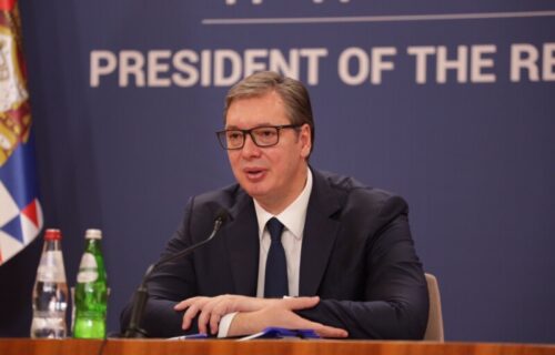 Predsednik Vučić se sutra sastaje sa ambasadorom Mađarske