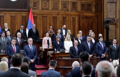 Premijerka Brnabić i ministri položili zakletvu: Prisustvovao i predsednik Vučić