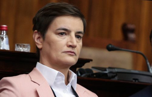 Iz svojih domova GLEDALI kako se PALI Bogorodica Ljeviška! Brnabić: Prstom nisu mrdnuli (VIDEO)