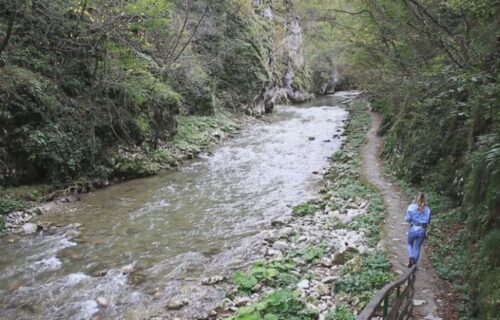 "Mnogi došli bolesni, a otišli ZDRAVI": U čudotvorna DEJSTVA najčistije reke u Srbiji veruju od davnina