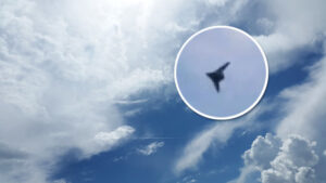 Uzbuna u Letoniji i Estoniji: Dronovi ušli u vazdušni prostor, jedan se zakucao u dimnjak elektrane