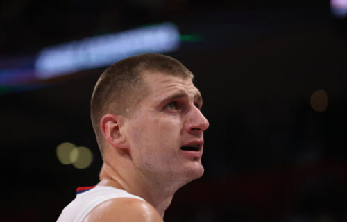 Kako je ovo moguće? Nikola Jokić ne veruje svojim očima, NBA liga šokirala planetu!