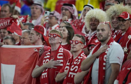 Nova sramota na Mundijalu: Albanska zastava ponovo na tribinama, hoće li FIFA konačno reagovati? (FOTO)