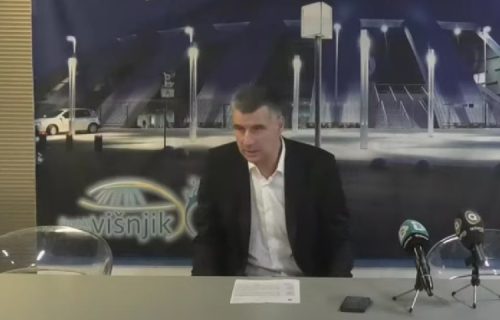 Burno u Zadru: Vlada Jovanović poludeo nakon pitanja novinara! (VIDEO)