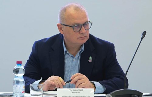 Vesić: Ministarstvo treba da bude servis građevinske industrije