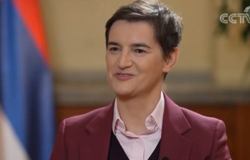 "Uspeli smo da sačuvamo MIR I EKONOMSKU STABILNOST": Brnabić čestitala praznike i poslala snažnu poruku